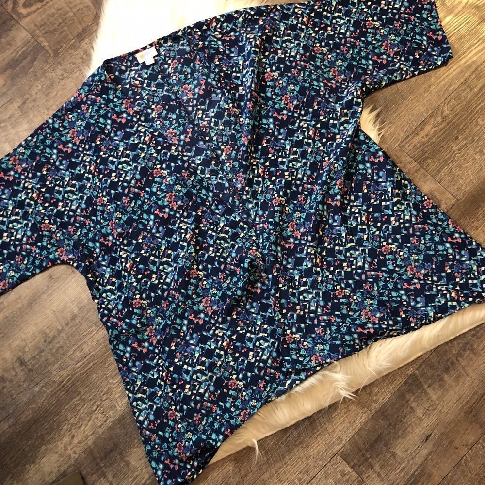 🦄 Lularoe Lindsay Patterned Blue Cardigan/Kimono - Picture 1 of 6